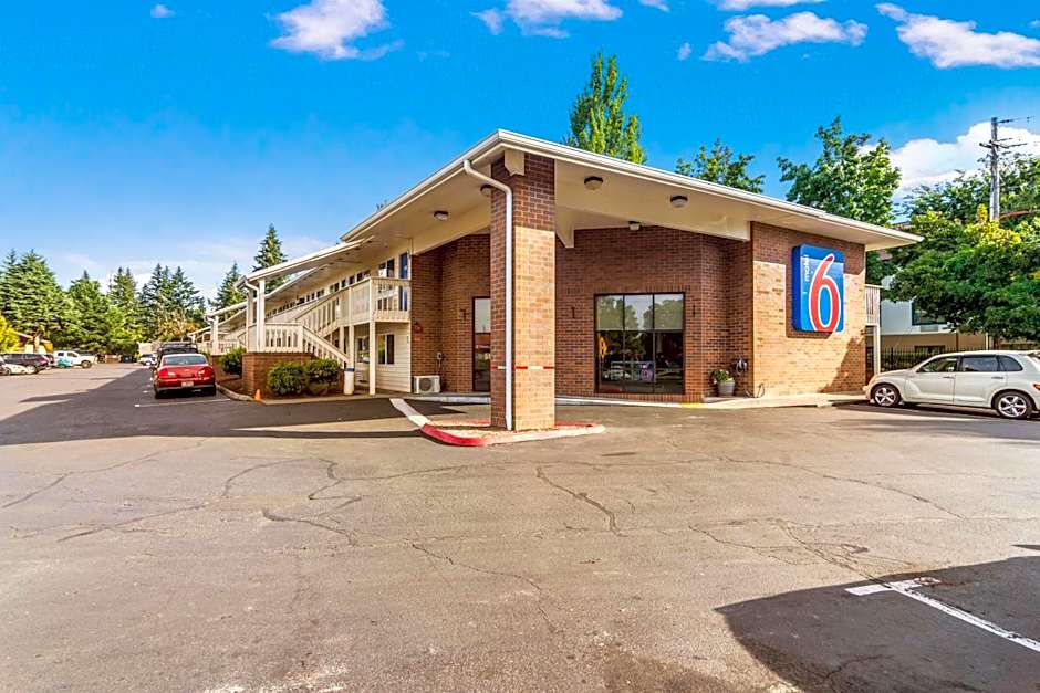 Motel 6-Vancouver, WA