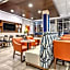 Holiday Inn Express & Suites Moore By IHG