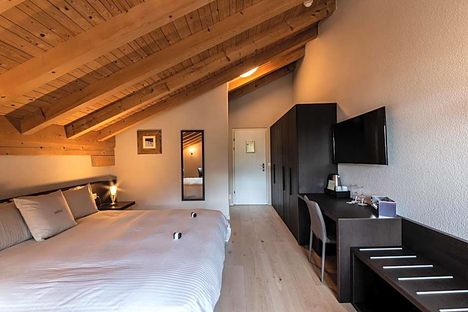 Hotel Maya Caprice