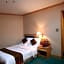 Xinhua Hotel