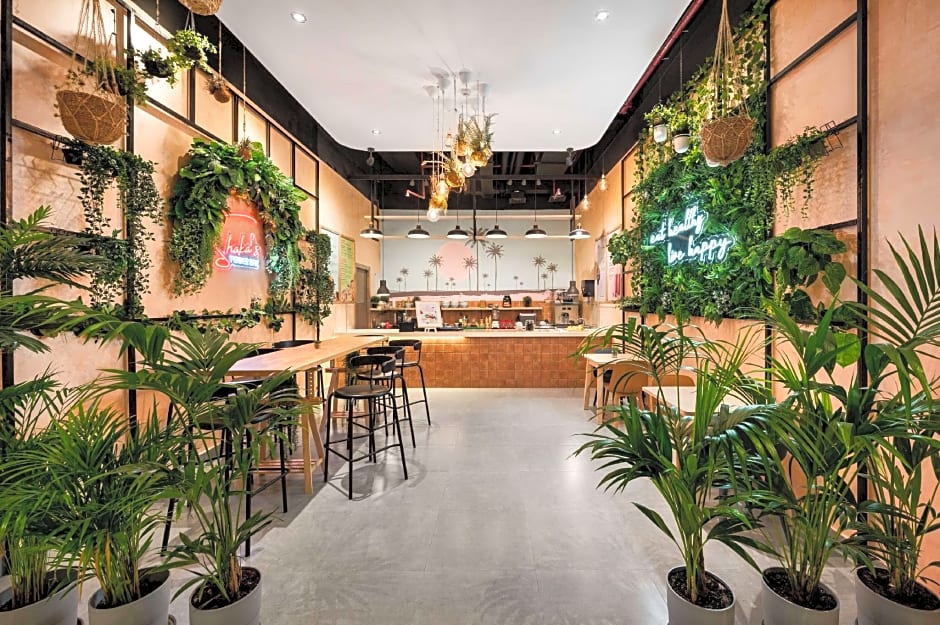 Wyndham Doha West Bay