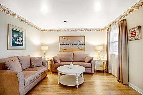 37534 Lighthouse Rd #202