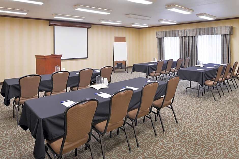 Holiday Inn Express Hotel & Suites Sioux Falls At Empire Mall By IHG