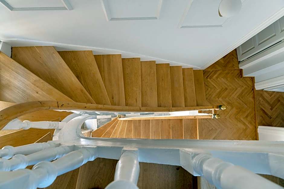 Amare Boutique Suites