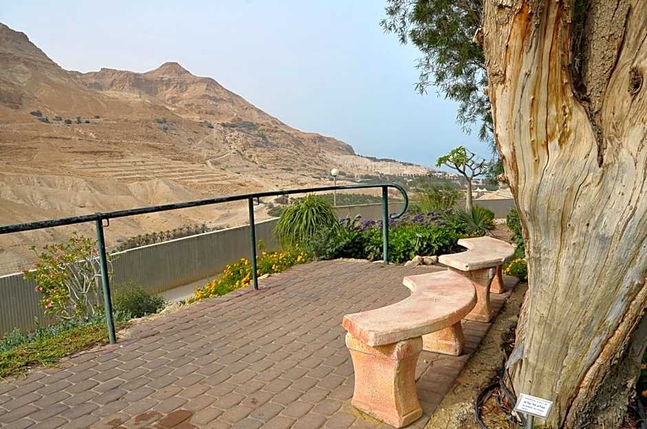 Ein Gedi Kibbutz Hotel