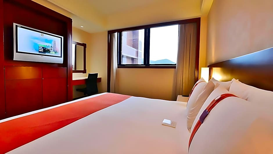 HiONE Holiday Hotel Taipei