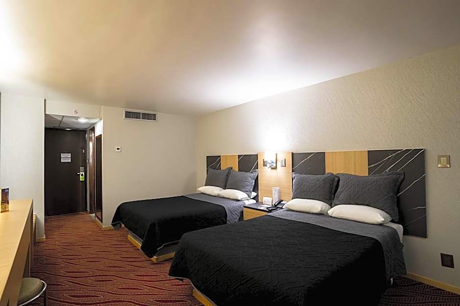 Hotel Real Plaza