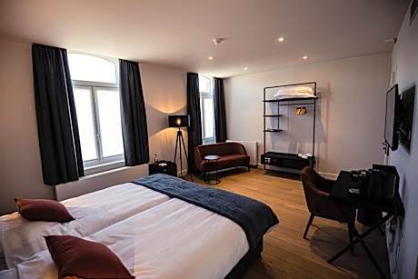 Superior Deluxe Double or Twin Room