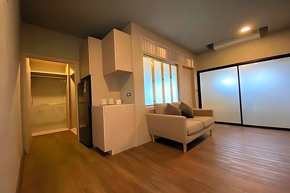 44 Room Rama 3