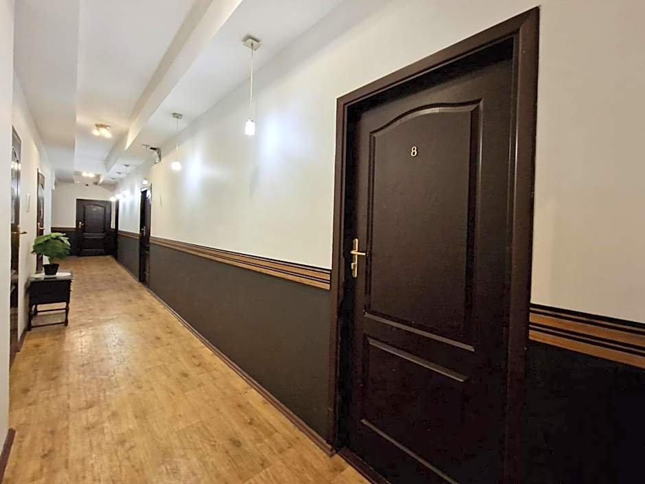 Apart HoStel Helvetia B&B