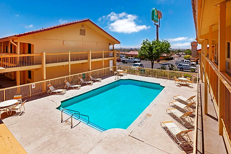 La Quinta Inn & Suites by Wyndham El Paso Lomaland