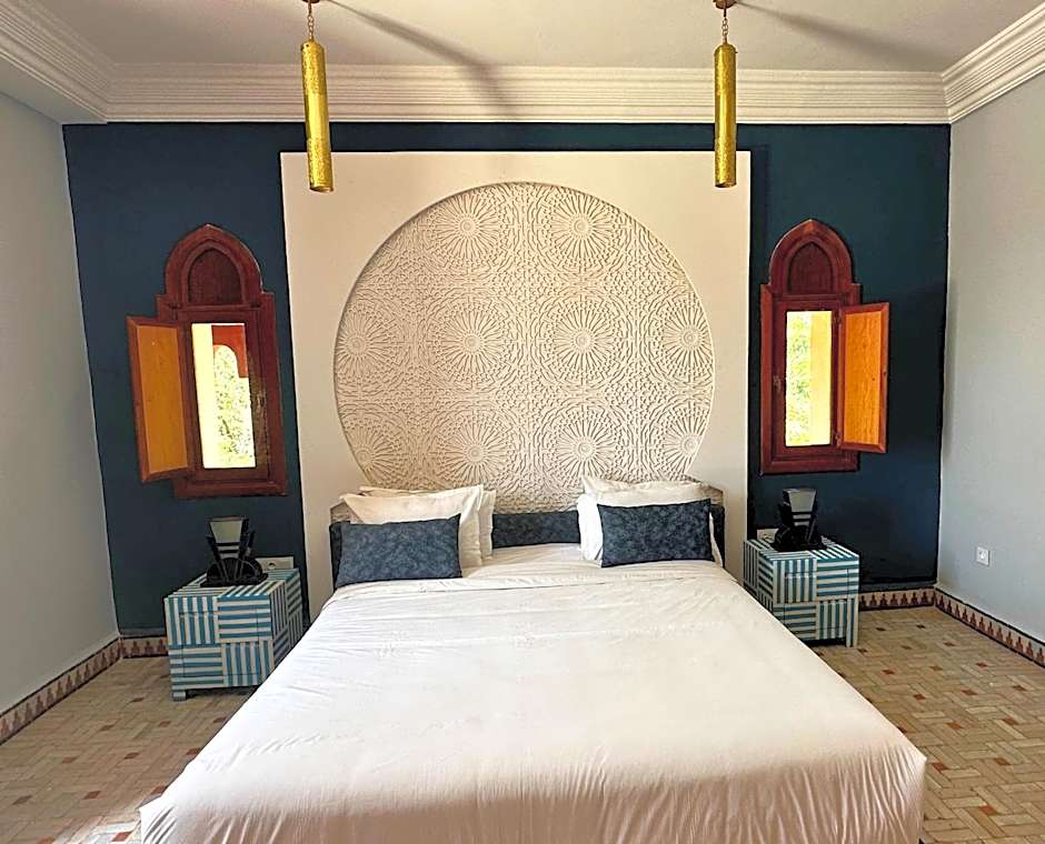 Nomadz Palace