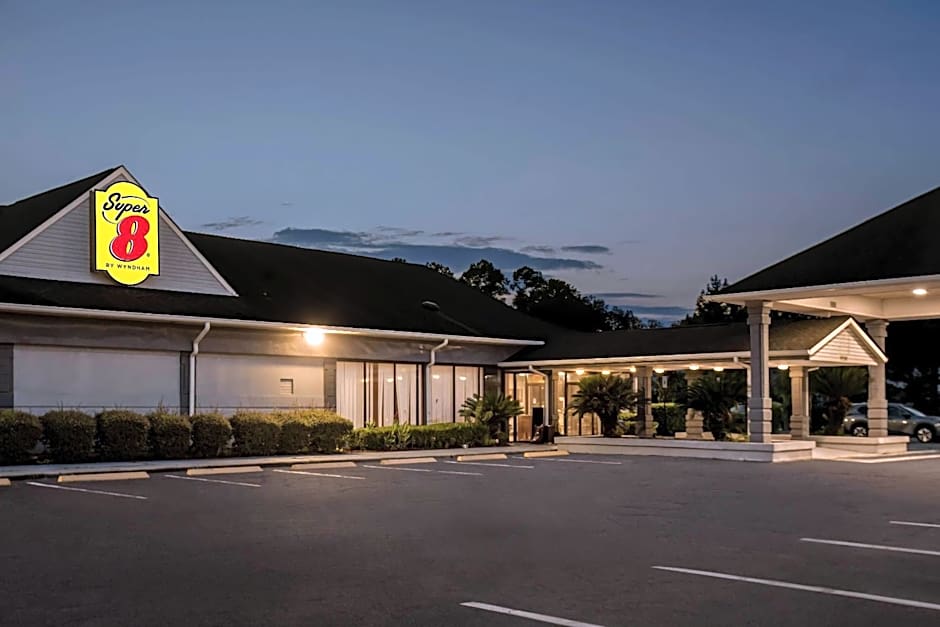 Super 8 by Wyndham Hardeeville/Savannah North