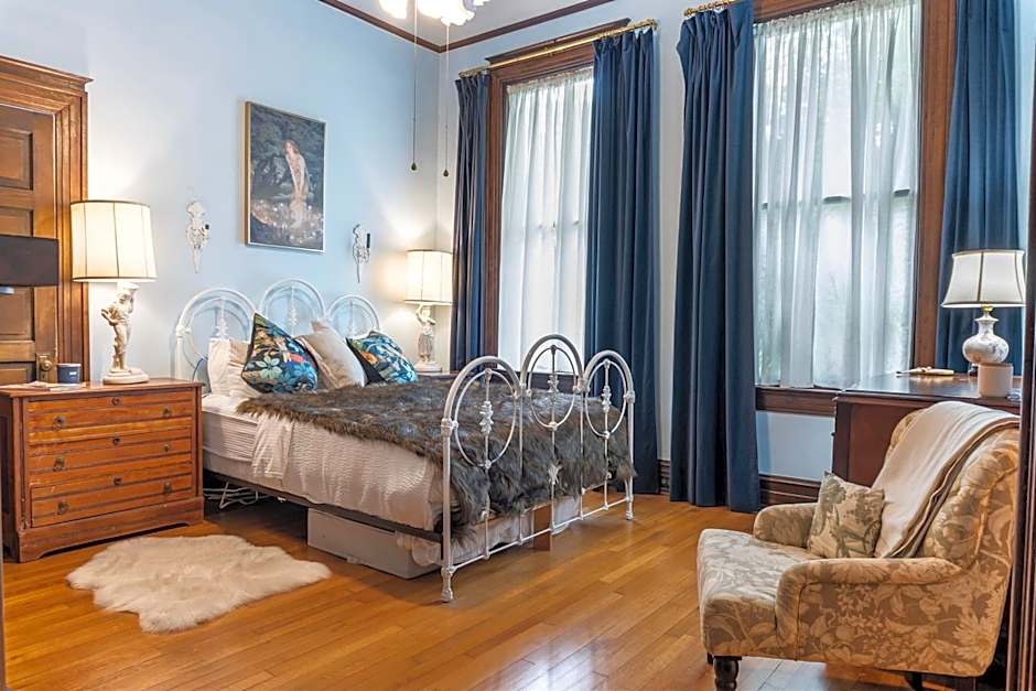 Sweetwater Branch Inn Bed And Breakfast