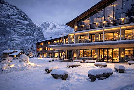 Grand Hotel Courmayeur Mont Blanc, by R Collection Hotels