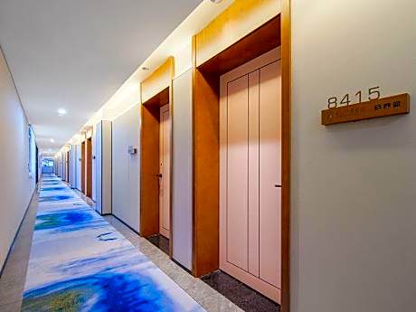 Moshang Qingya Hotel (Wenshan Guangda Plaza Puyang West Road Branch)