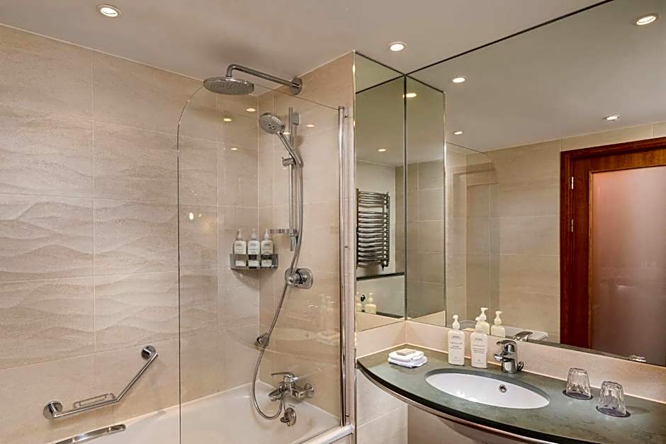 Voco St Davids Cardiff By IHG