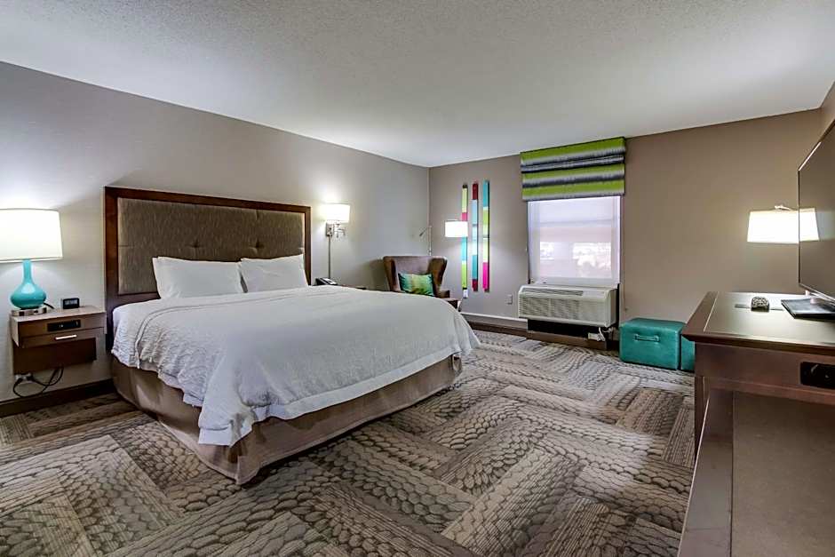 Hampton Inn By Hilton Dickson