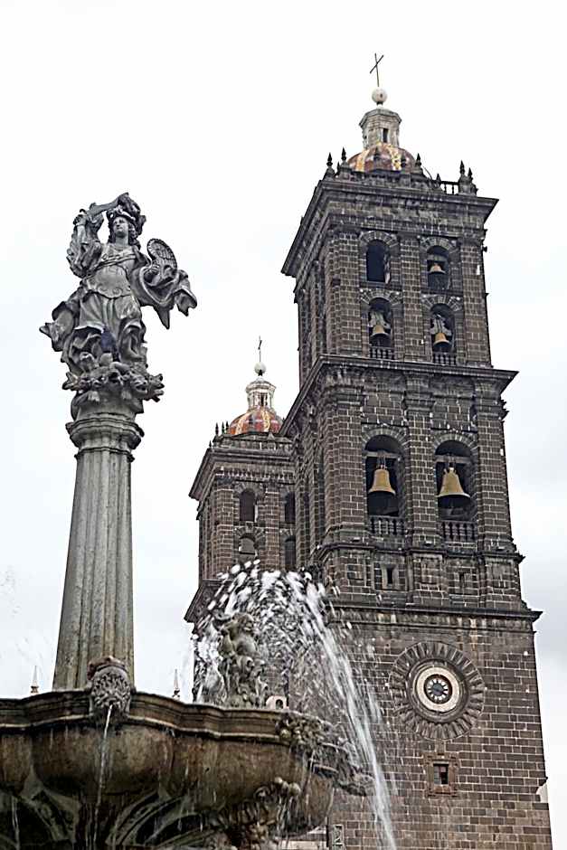 Marriott Puebla Hotel Meson Del Angel