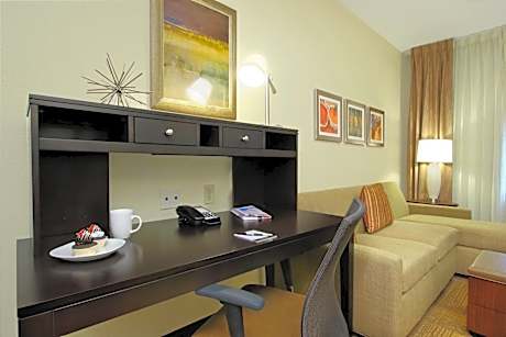 One-Bedroom King Suite with Hearing Accessible