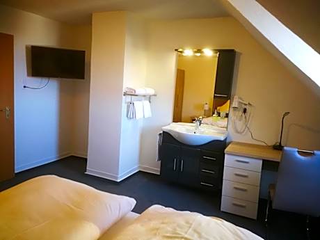 Double Room with Shared Bathroom