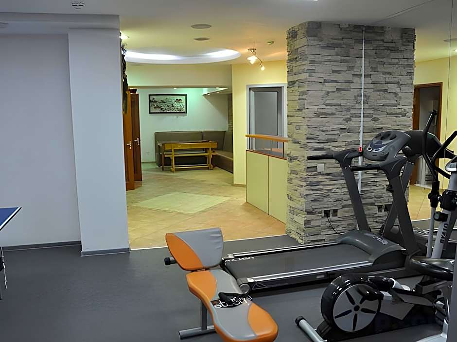 G Empire Hotel