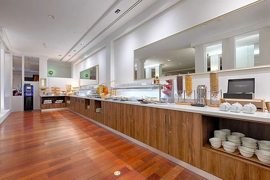 Occidental Paris Levallois