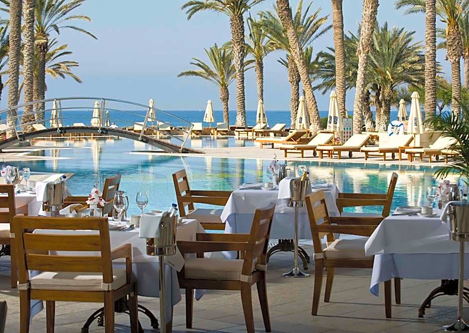 Constantinou Bros Asimina Suites Hotel