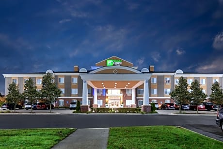 Holiday Inn Express Hotel & Suites Woodhaven By IHG