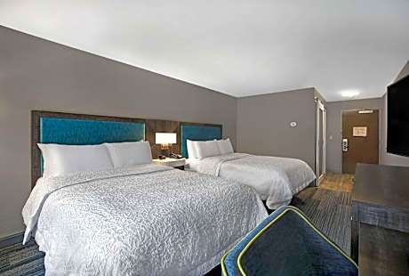 Queen Room with Two Queen Beds - Mobility and Hearing Access/Non-Smoking