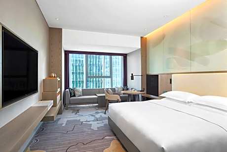 Superior King Bed Room  with  Guest Room  with  King Bed  City view