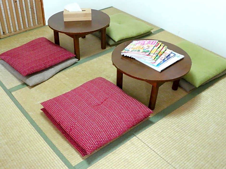 Harimayabashi Guest House