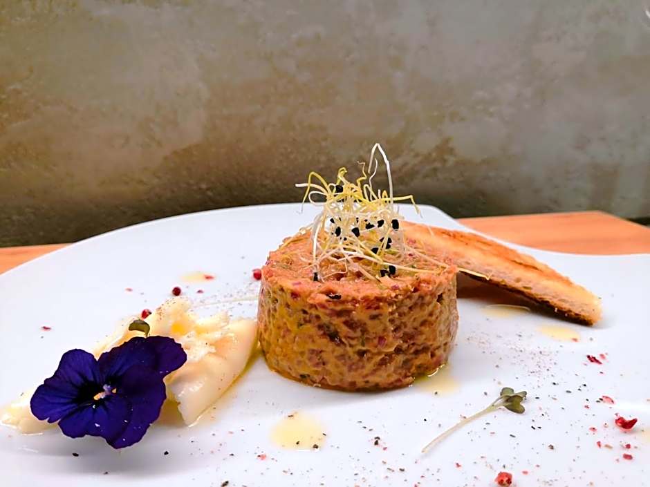 Sky Beach Aparthotel