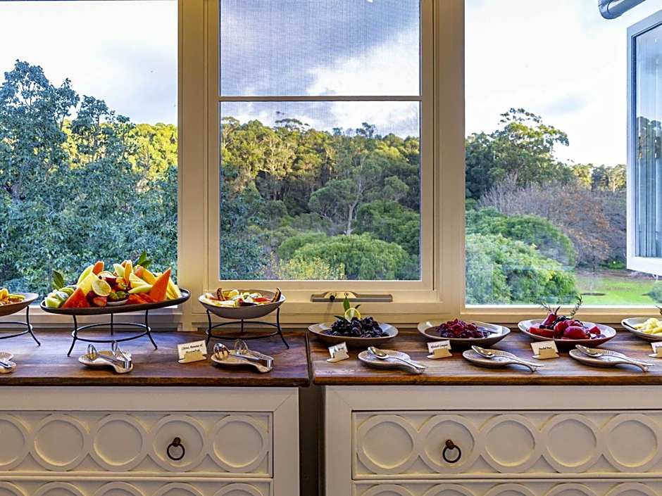 Grand Mercure Basildene Manor Accor Vacation Club Apartments