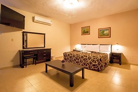 Deluxe Suite