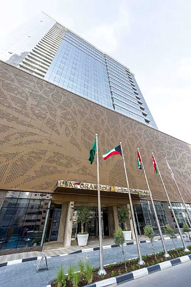 Luxe Grand Hotel Apartments