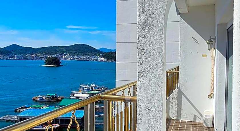 Tongyeong Bay Condo Hotel