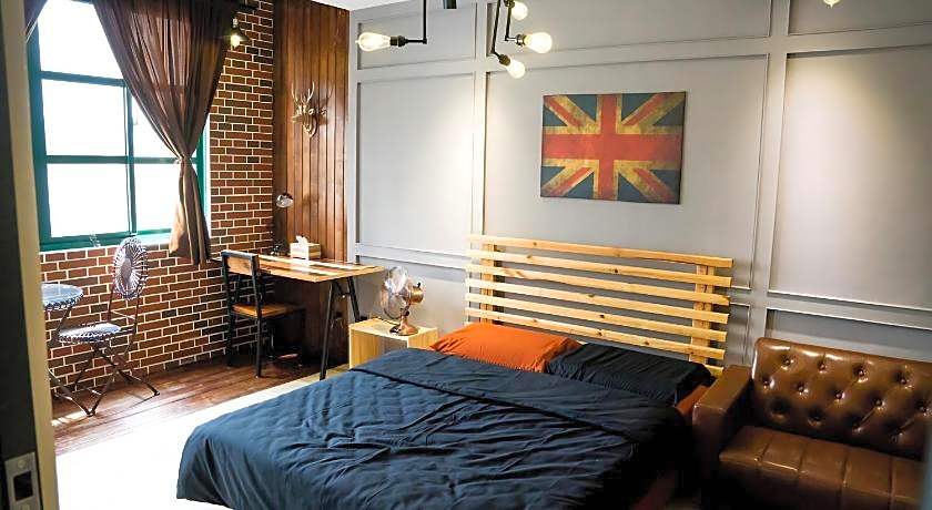 London Style Baker Street Inn