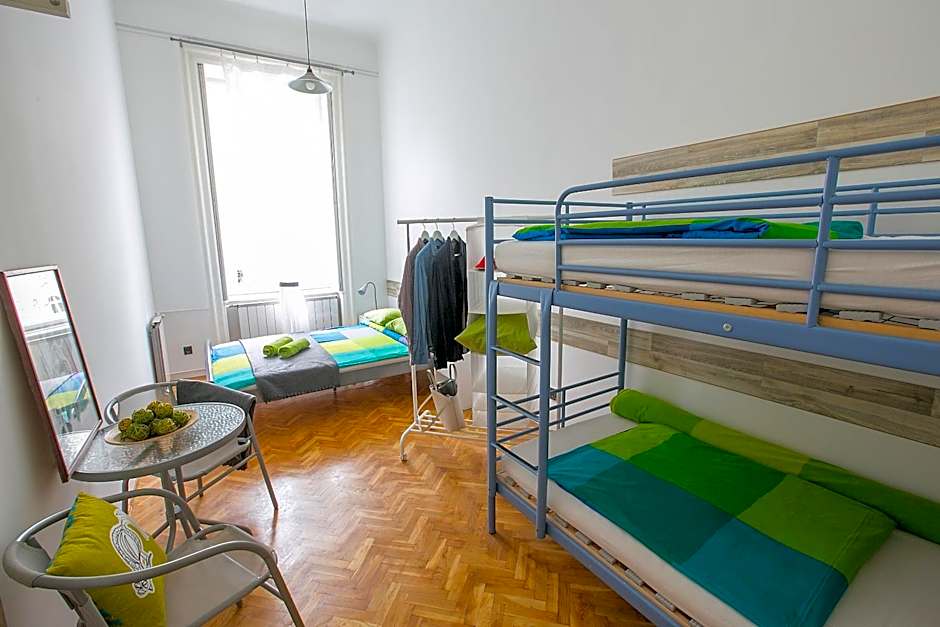 Friends Hostel & Apartments