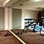 Ashbourne Hotel Canton/Hall of Fame I-77