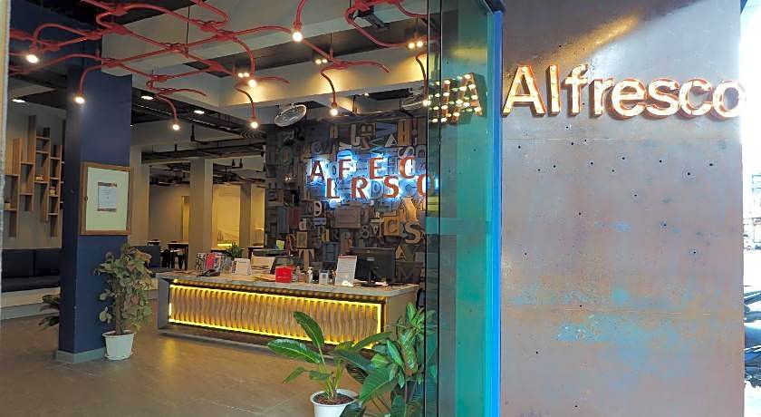 Alfresco Phuket Hotel