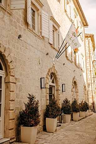 Vila Perast Boutique Hotel