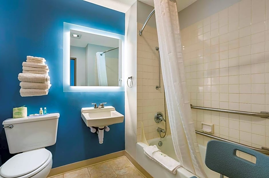 Quality Inn South Bend near Notre Dame