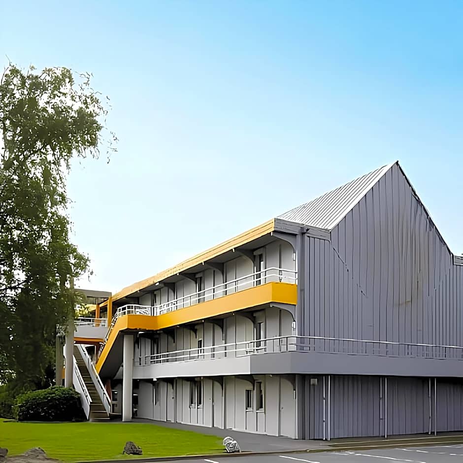 FASTHOTEL Reims Est - Taissy