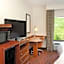 Hampton Inn By Hilton & Suites Pittsburgh-Meadow Lands
