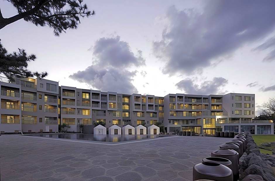 Tops10 Villa De Aewol