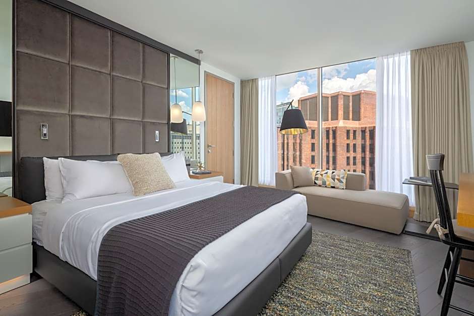Photo 1 of 7 of Skyline 1 King Bed Suite, Club Level