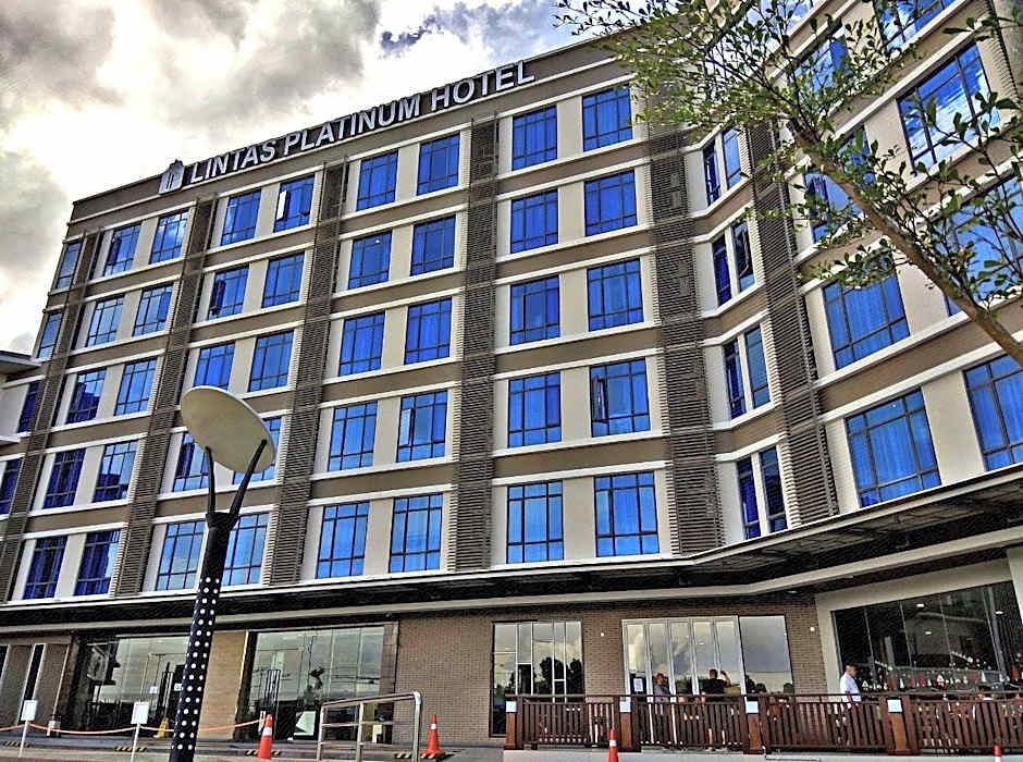 Lintas Platinum Hotel