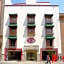Hotel Leones