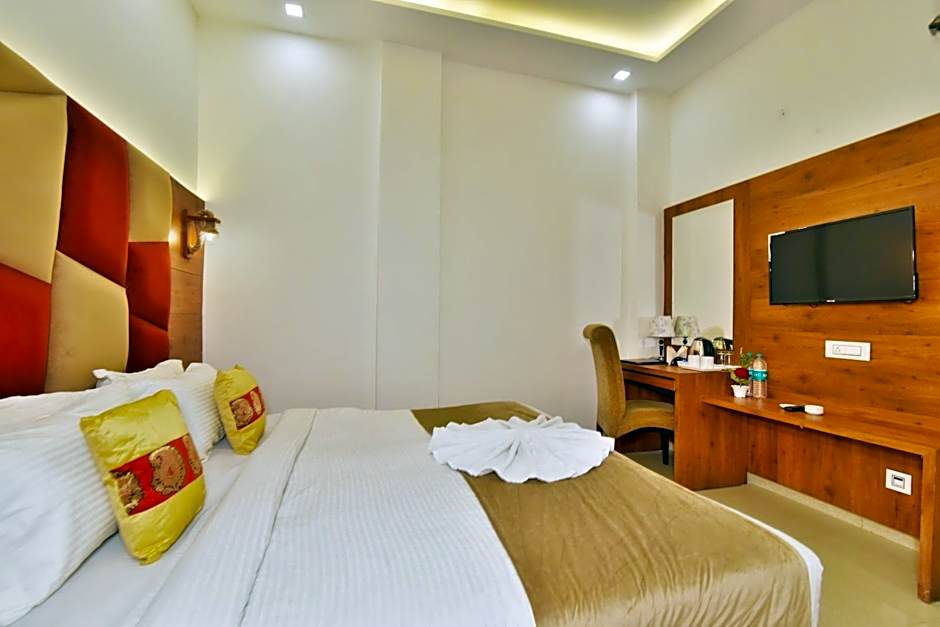 Hotel Sallow Premium